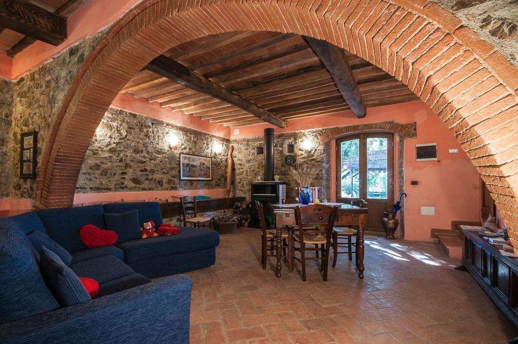 Agriturismo Colle Donatucci ξενώνας Castagneto Carducci Εξωτερικό φωτογραφία